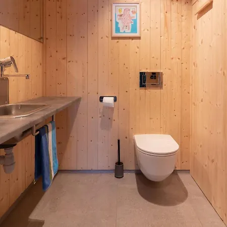 Σπίτι διακοπών Minkfarmen, Spacious Seaside With Scenic View Ramberg