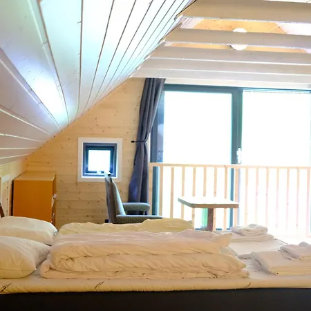 Minkfarmen, Spacious Seaside With Scenic View Ramberg