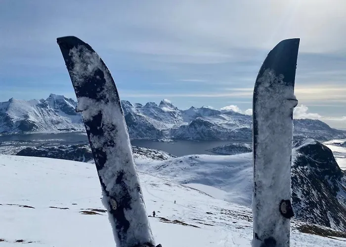 Minkfarmen, Spacious Seaside With Scenic View Ramberg