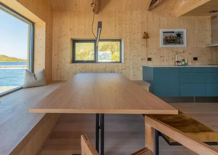 Casa de Férias Minkfarmen, Spacious Seaside With Scenic View