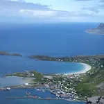 Minkfarmen, Spacious Seaside With Scenic View Ferienhaus Ramberg